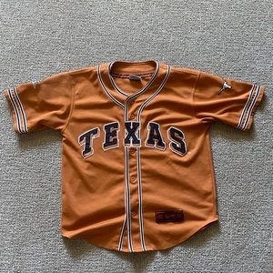 Mens colosseum Texas Longhorns Baseball jersey. Size L/XL. Good condition.